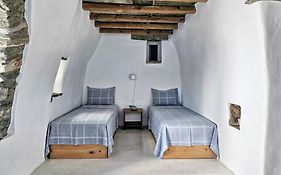 Tinoshomelidays Villa & Studios